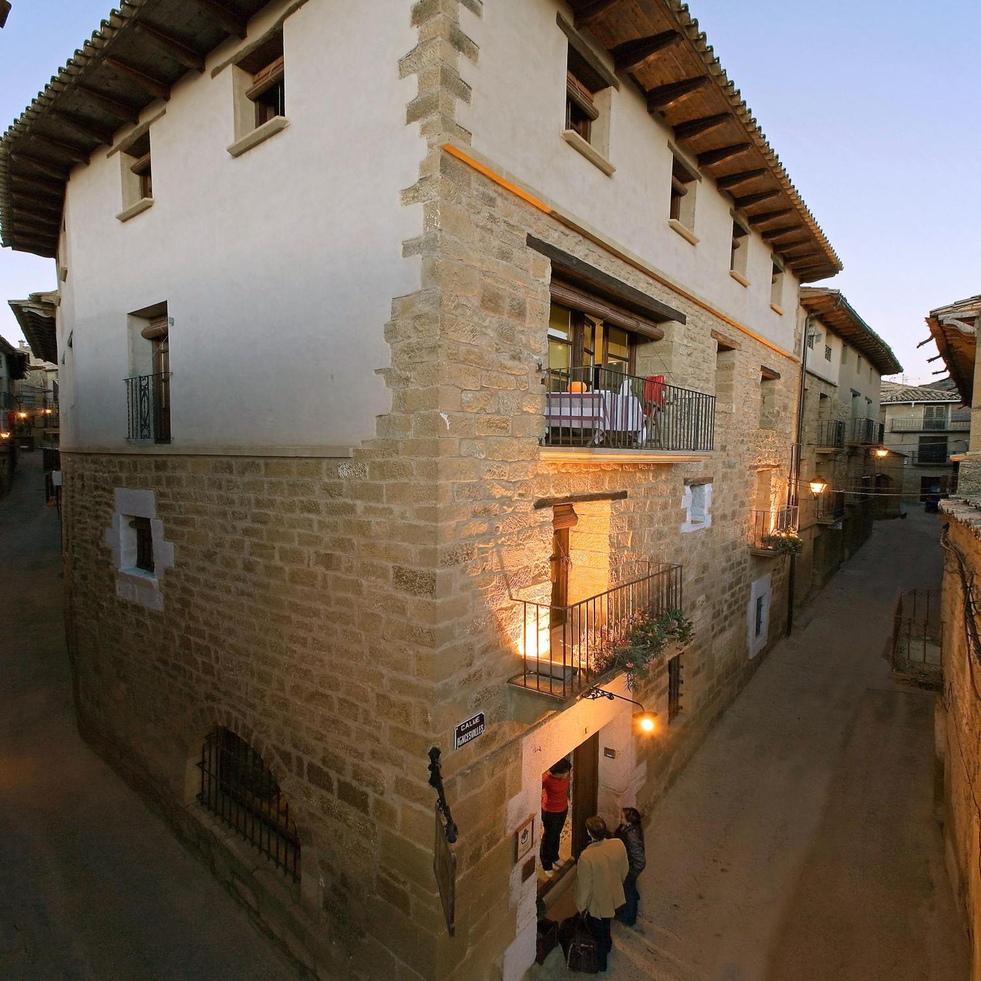 Posada De Uncastillo Extérieur photo