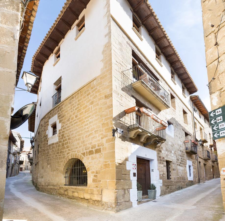 Posada De Uncastillo Extérieur photo